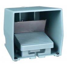 Педальный переключатель Schneider Electric Harmony XPE, 3А